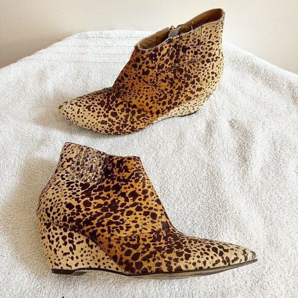 Matisse Womens Teddy Leather Fur Wedge Ankle Boot Bootie Sz 9 Pointed Toe *Read - Picture 2 of 14